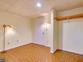 2851 Edgelea Road, Vienna VA 22181