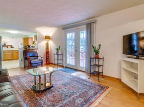 2851 Edgelea Road, Vienna VA 22181