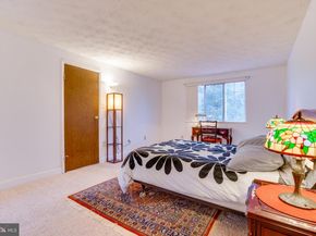 2851 Edgelea Road, Vienna VA 22181