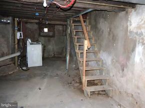 527 E Walnut Lane, Philadelphia PA 19144