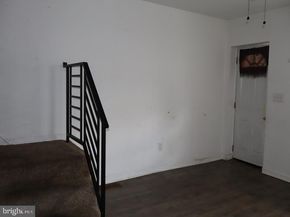 527 E Walnut Lane, Philadelphia PA 19144