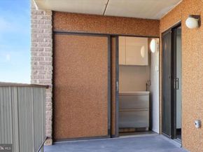 10503 Valley Forge Circle 503, King Of Prussia PA 19406