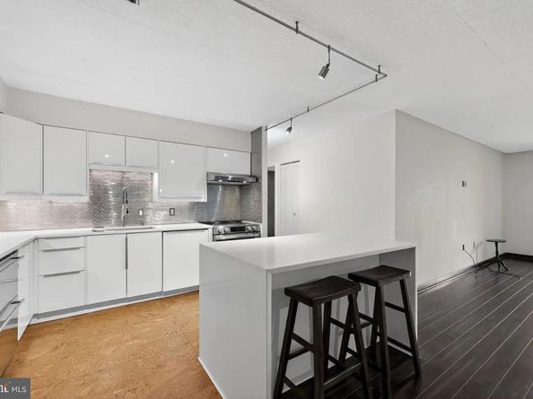 10503 Valley Forge Circle 503, King Of Prussia PA 19406