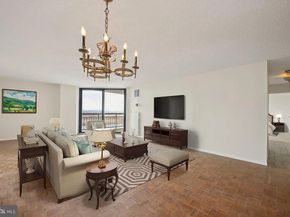 2138 Harmon Cove Tower 2138, Secaucus NJ 07094