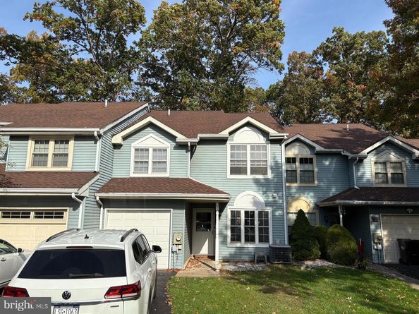 124 Sarahs Lane, Horsham PA 19044