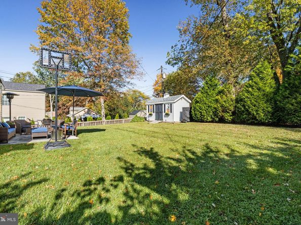702 Glendalough Road, Erdenheim PA 19038