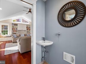 702 Glendalough Road, Erdenheim PA 19038