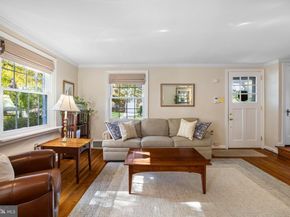 702 Glendalough Road, Erdenheim PA 19038