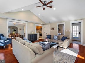 702 Glendalough Road, Erdenheim PA 19038