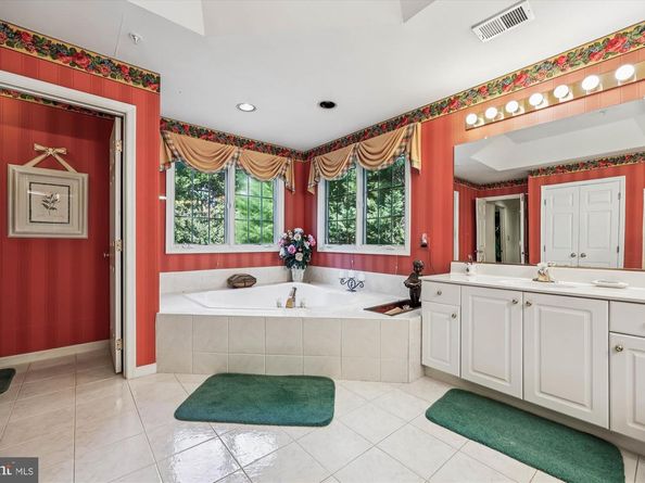 10903 Bells Ridge Drive, Potomac MD 20854