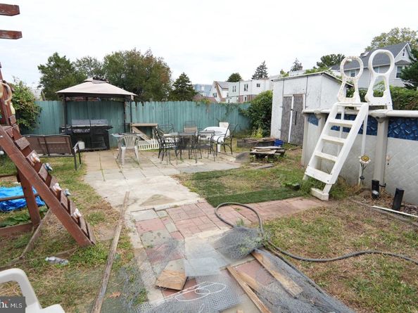 307 E Cheltenham Avenue, Philadelphia PA 19120