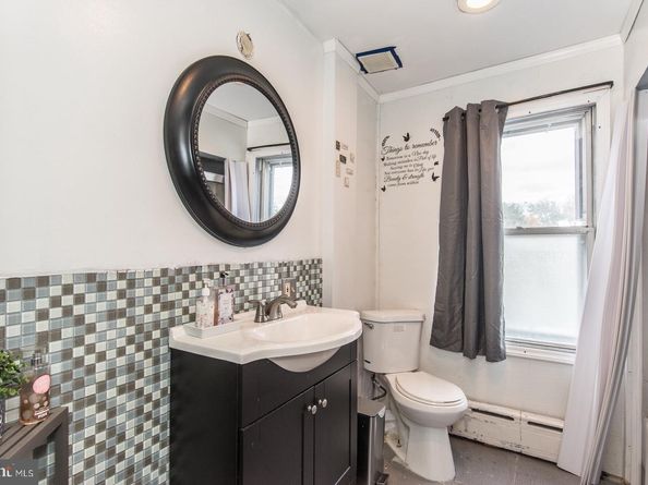 307 E Cheltenham Avenue, Philadelphia PA 19120