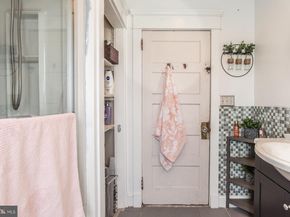 307 E Cheltenham Avenue, Philadelphia PA 19120