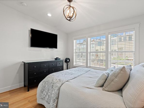 4718 15TH Street NW, Washington DC 20011