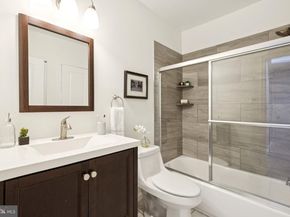 1723 Fitzwater Street B, Philadelphia PA 19146