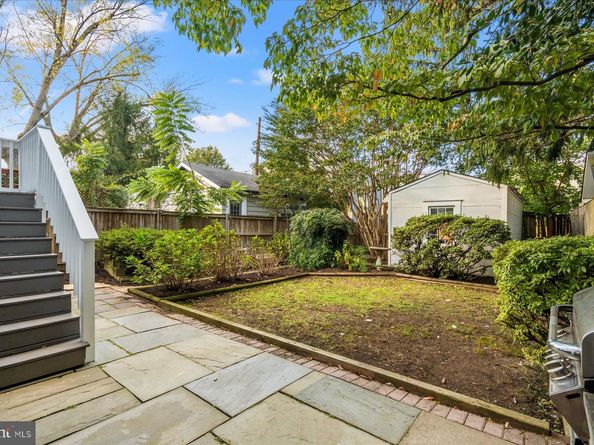 3939 Livingston Street NW, Washington DC 20015
