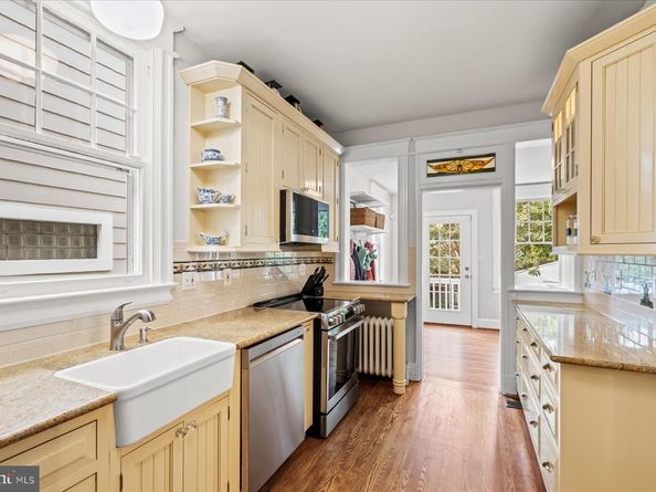 3939 Livingston Street NW, Washington DC 20015