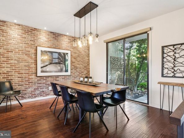 6 Avignon, Devon PA 19333