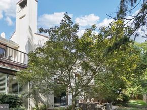 6 Avignon, Devon PA 19333