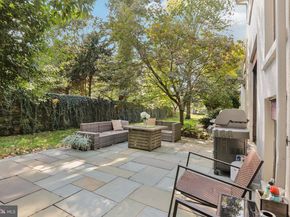 6 Avignon, Devon PA 19333