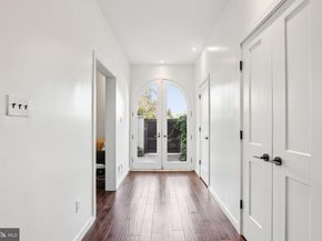 6 Avignon, Devon PA 19333