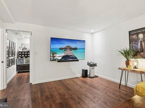 6 Avignon, Devon PA 19333