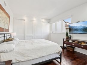 6 Avignon, Devon PA 19333