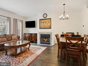 8065 Nicosh Circle Lane 55, Falls Church VA 22042