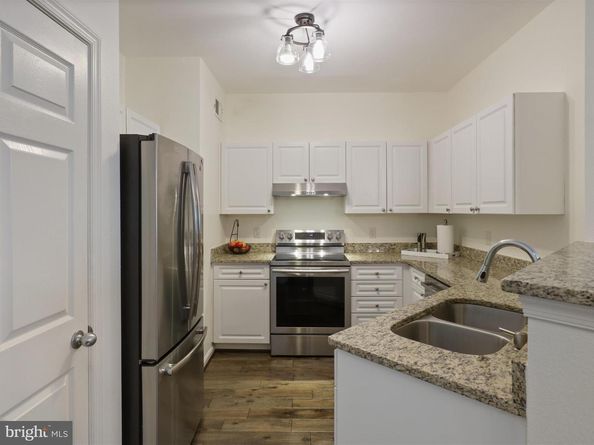 8065 Nicosh Circle Lane 55, Falls Church VA 22042