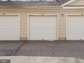 8065 Nicosh Circle Lane 55, Falls Church VA 22042