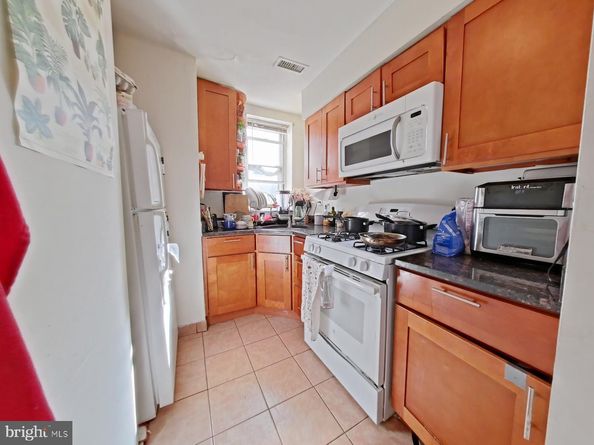 2041 N 15TH Street, Philadelphia PA 19121