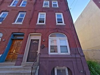 2041 N 15TH Street
