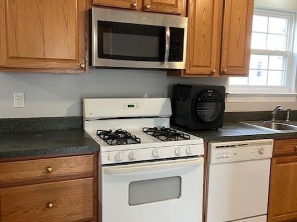 205 School Lane, Norwood PA 19074