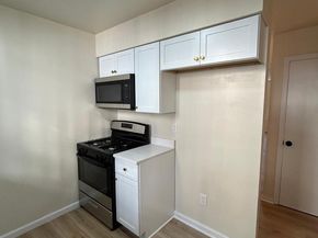 38 N Peach Street, Philadelphia PA 19139