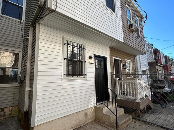 38 N Peach Street, Philadelphia PA 19139