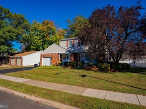 713 Warwick Road, Fairless Hills PA 19030
