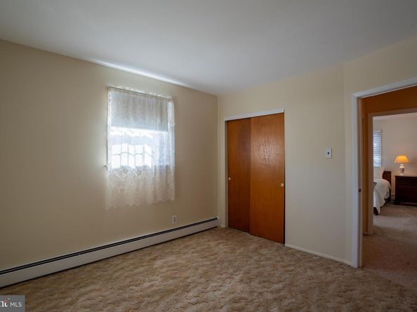 713 Warwick Road, Fairless Hills PA 19030