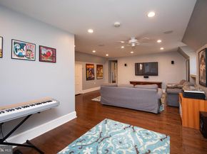 8401 Saint Martins Lane, Philadelphia PA 19118