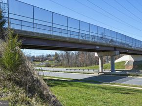 7592 Lakeside Village Drive, Falls Church VA 22042