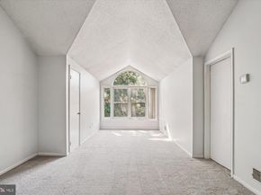 7592 Lakeside Village Drive, Falls Church VA 22042