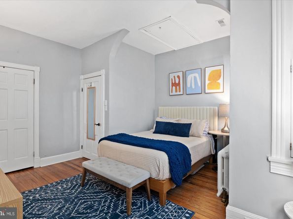 10 8TH Street SE, Washington DC 20003