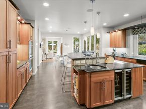 7008 Endicott Court, Bethesda MD 20817