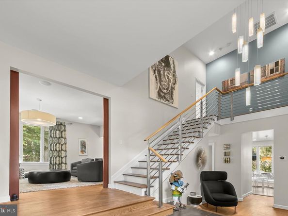 7008 Endicott Court, Bethesda MD 20817