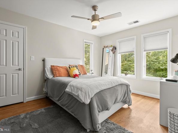 7008 Endicott Court, Bethesda MD 20817