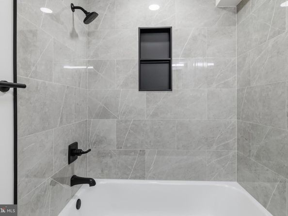 1236 S Pennsylvania Avenue, Morrisville PA 19067
