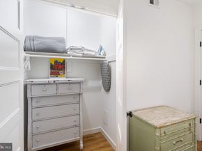 2465 18TH Street NW 2, Washington DC 20009
