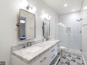 2465 18TH Street NW 2, Washington DC 20009