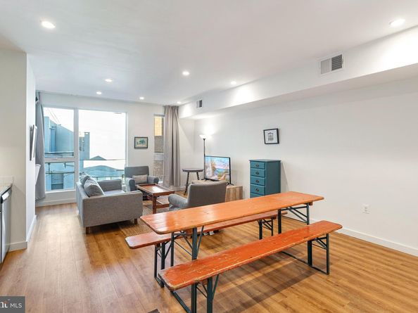 2465 18TH Street NW 2, Washington DC 20009