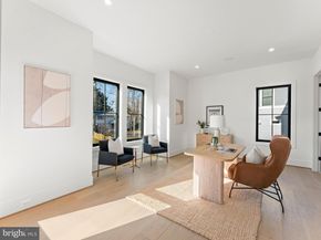 406 Dove Circle SW, Vienna VA 22180