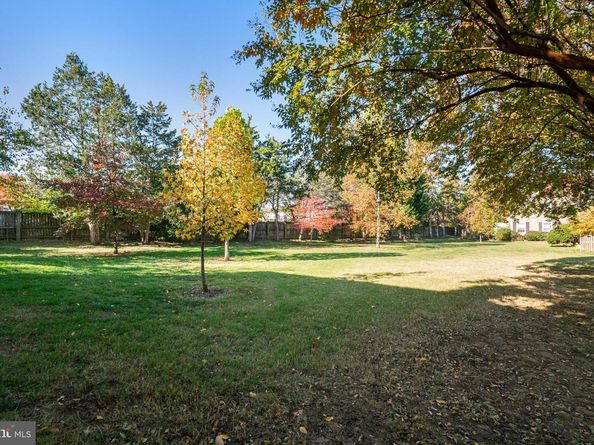 3622 S Taylor Street, Arlington VA 22206